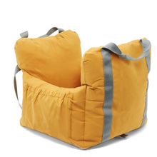 Load image into Gallery viewer, Thaynards - Road Ready Pet Travel Seat