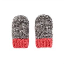 Load image into Gallery viewer, Winter Warmers - Dana the Dinosaur beanie & mittens set