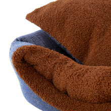 Load image into Gallery viewer, Thaynards Montana cat cube